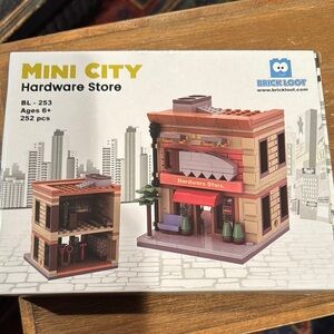 Brick Loot Building Set Mini City Hardware Store